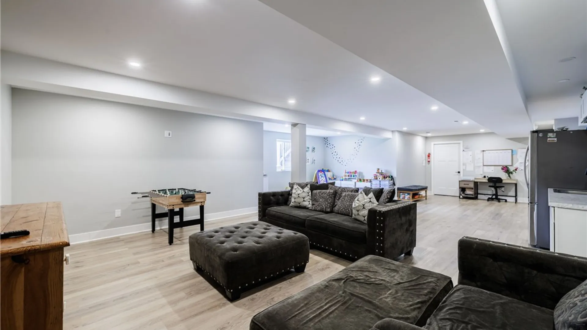 Property at 1816 Halesworth Lane, Webster, NY 14519 44