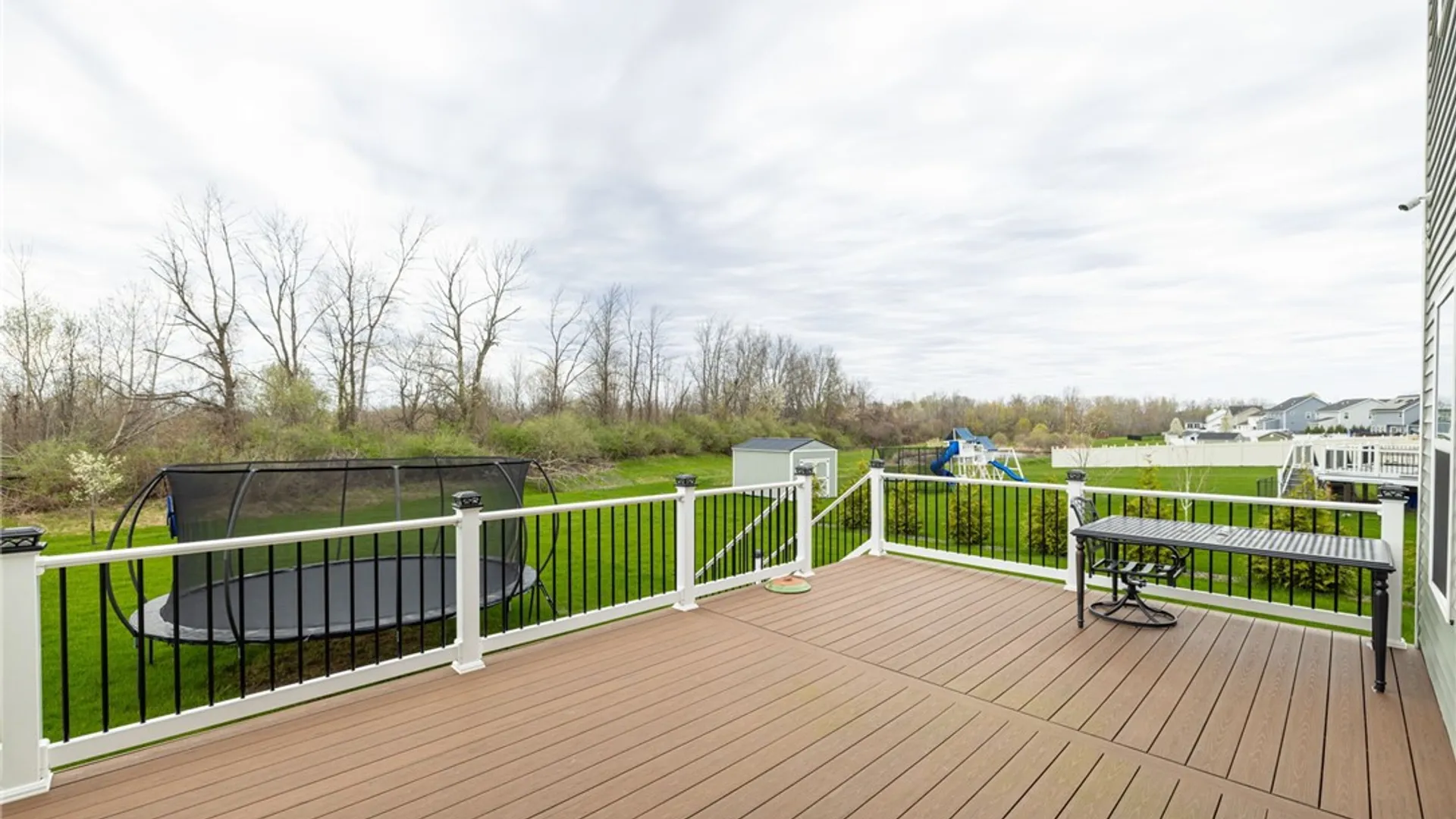 Property at 1816 Halesworth Lane, Webster, NY 14519 49