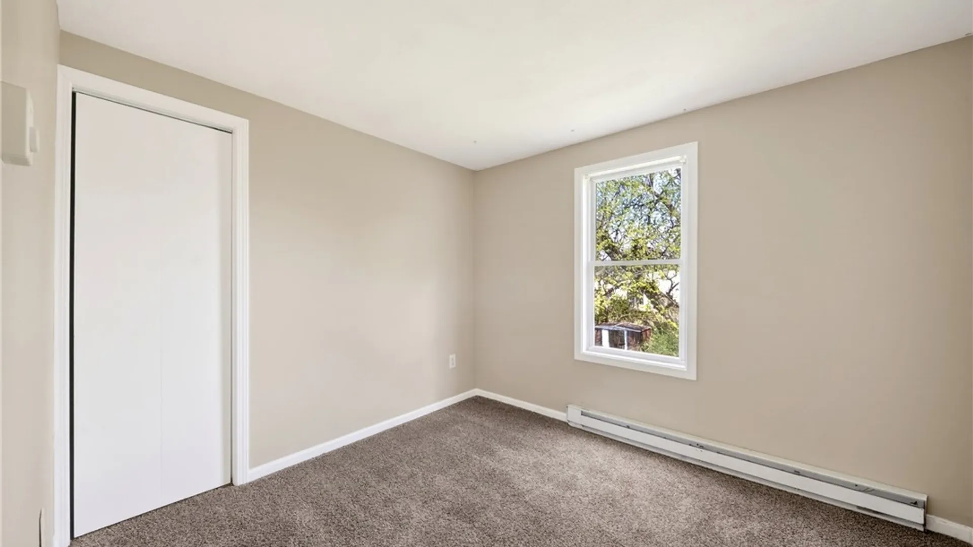 Property at 314 Russell Avenue, Salina, NY 13088 18