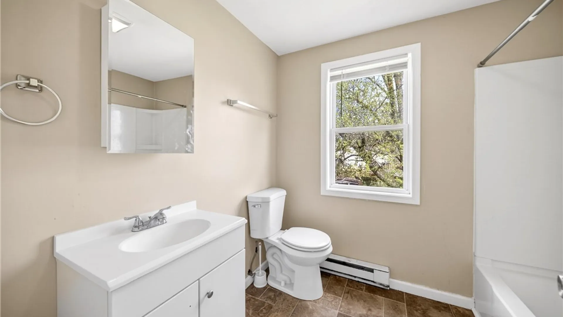 Property at 314 Russell Avenue, Salina, NY 13088 24