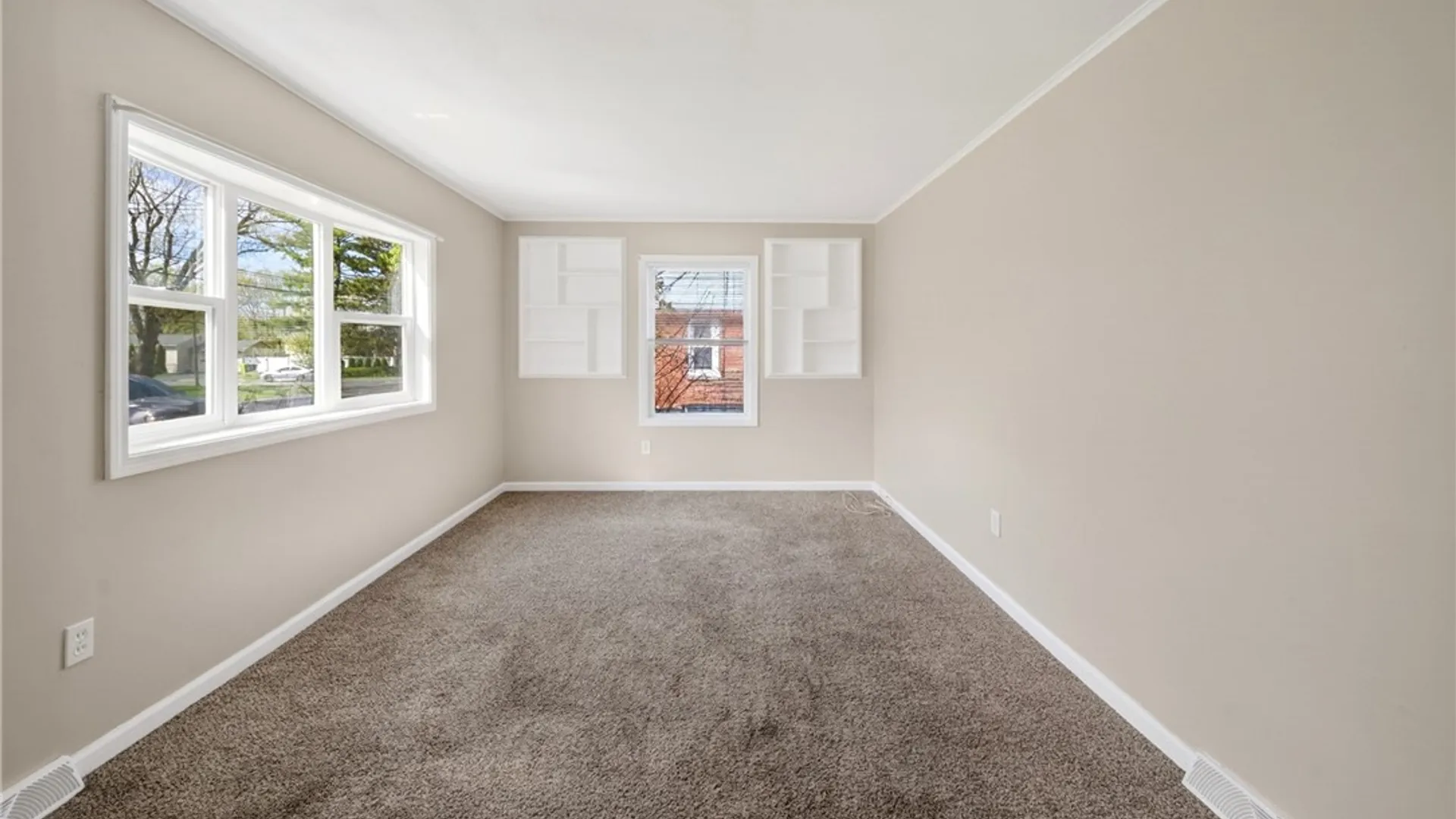 Property at 314 Russell Avenue, Salina, NY 13088 3