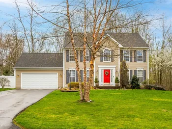 Property at 33 Chadwick Manor, Perinton, NY 14450