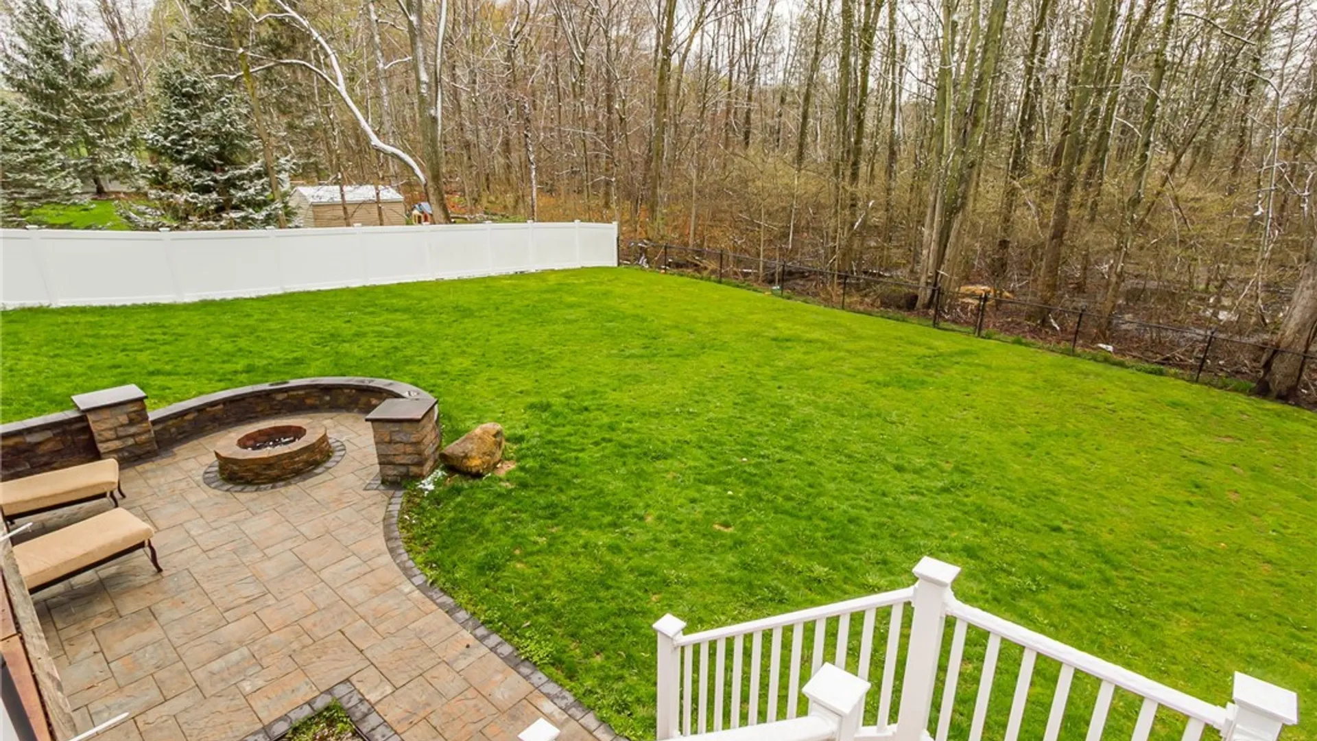 Property at 33 Chadwick Manor, Perinton, NY 14450 35