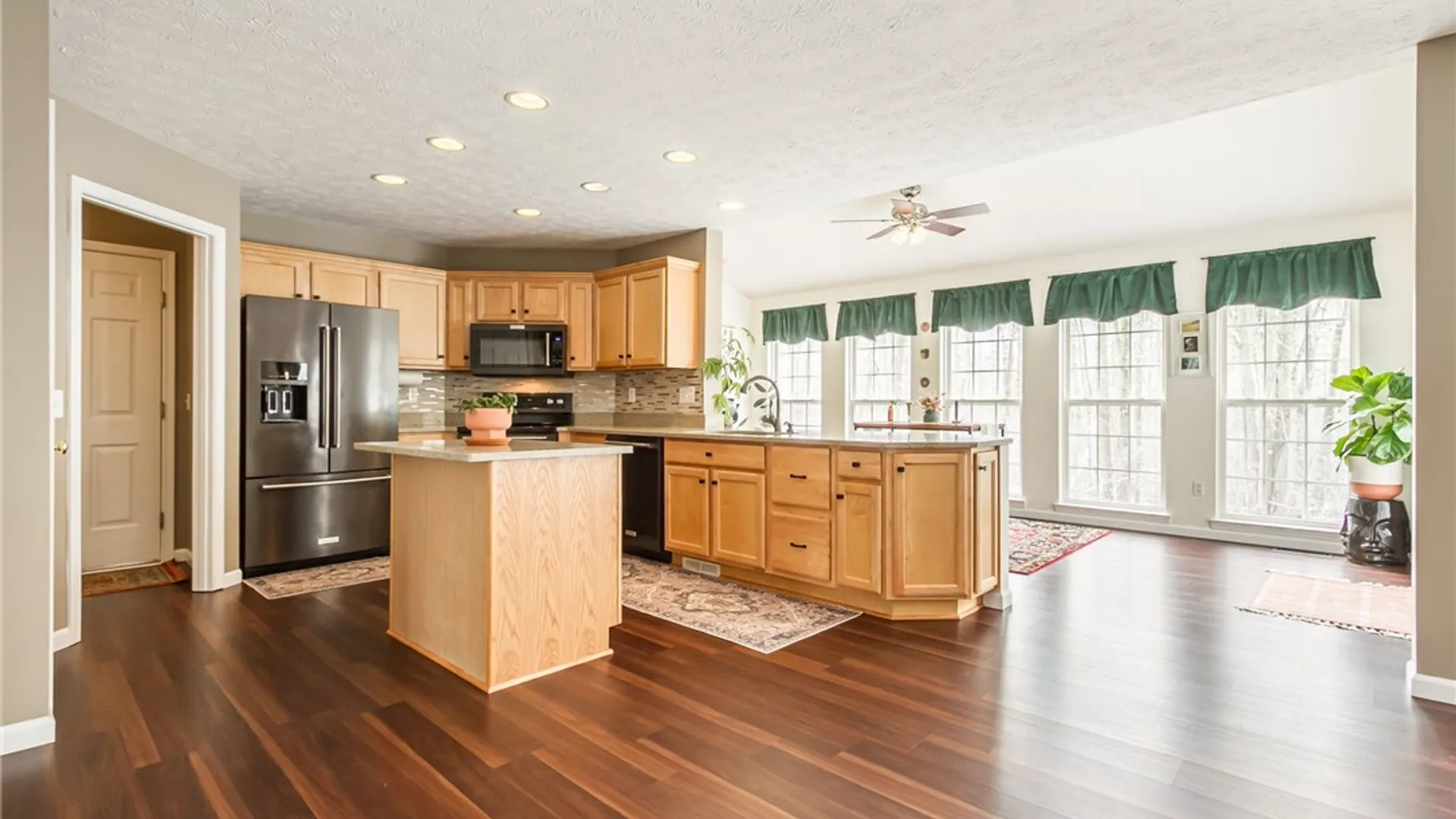 Property at 33 Chadwick Manor, Perinton, NY 14450 5