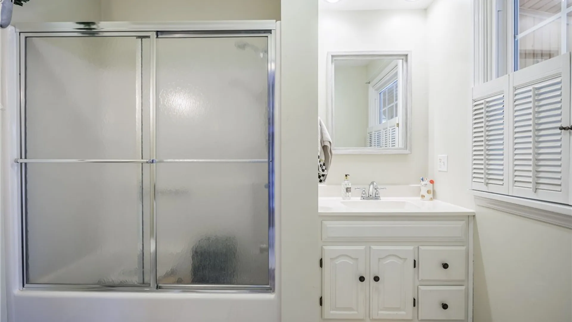 Property at 1249 Holley Rd Road, Webster, NY 14580 23