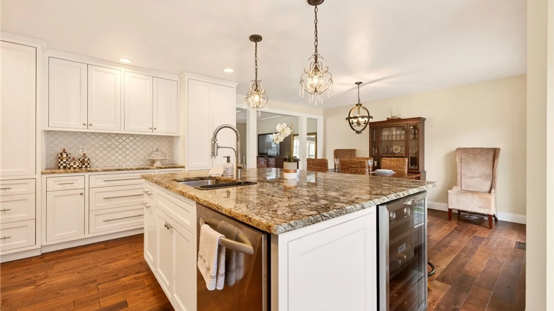 Property at 19 Bretton Woods Drive, Pittsford, NY 14618 15