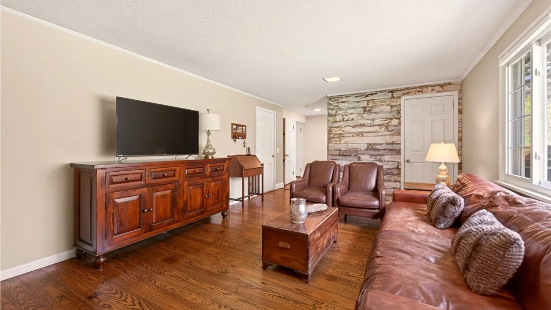 Property at 19 Bretton Woods Drive, Pittsford, NY 14618 21