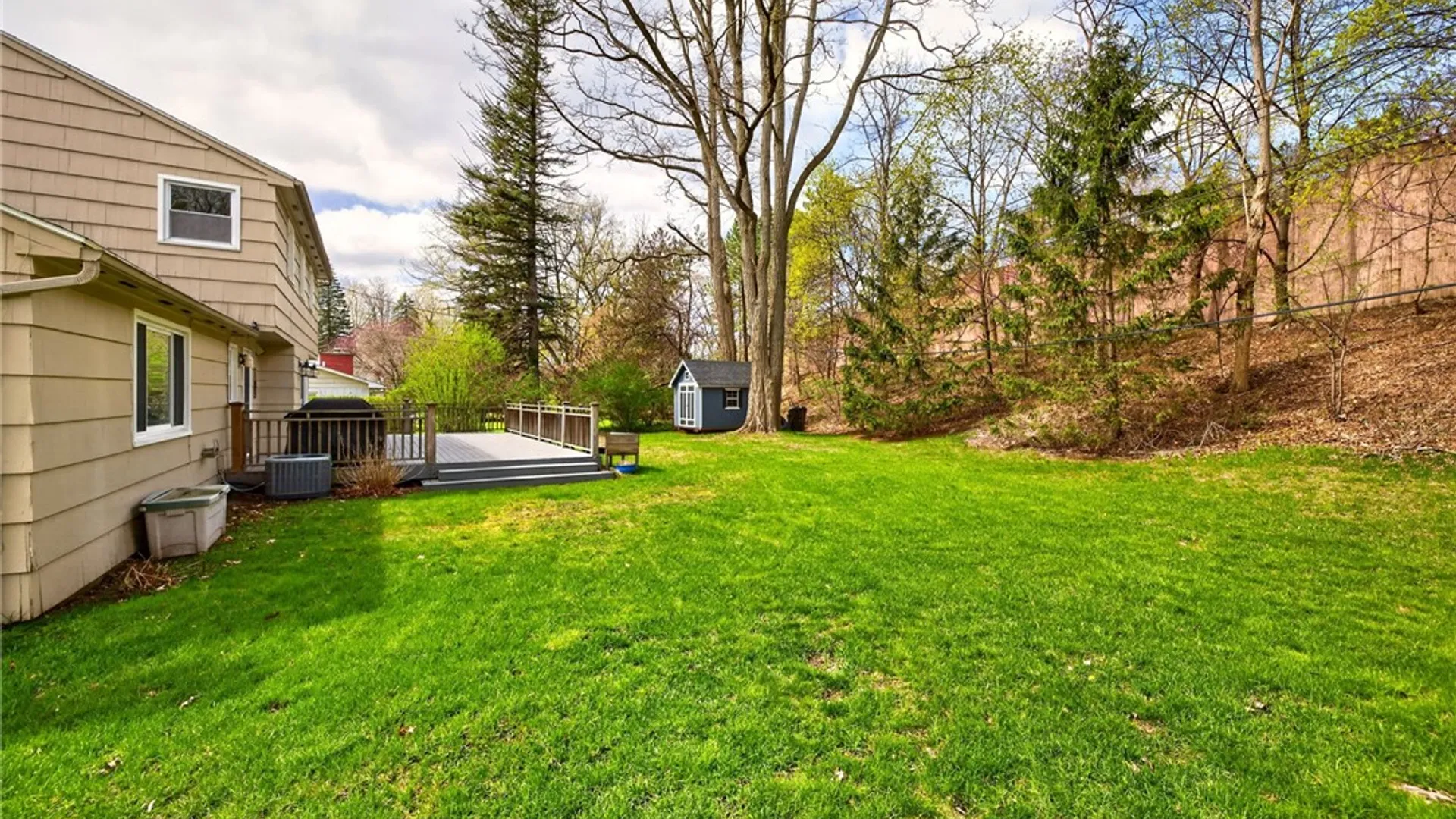 Property at 19 Bretton Woods Drive, Pittsford, NY 14618 34