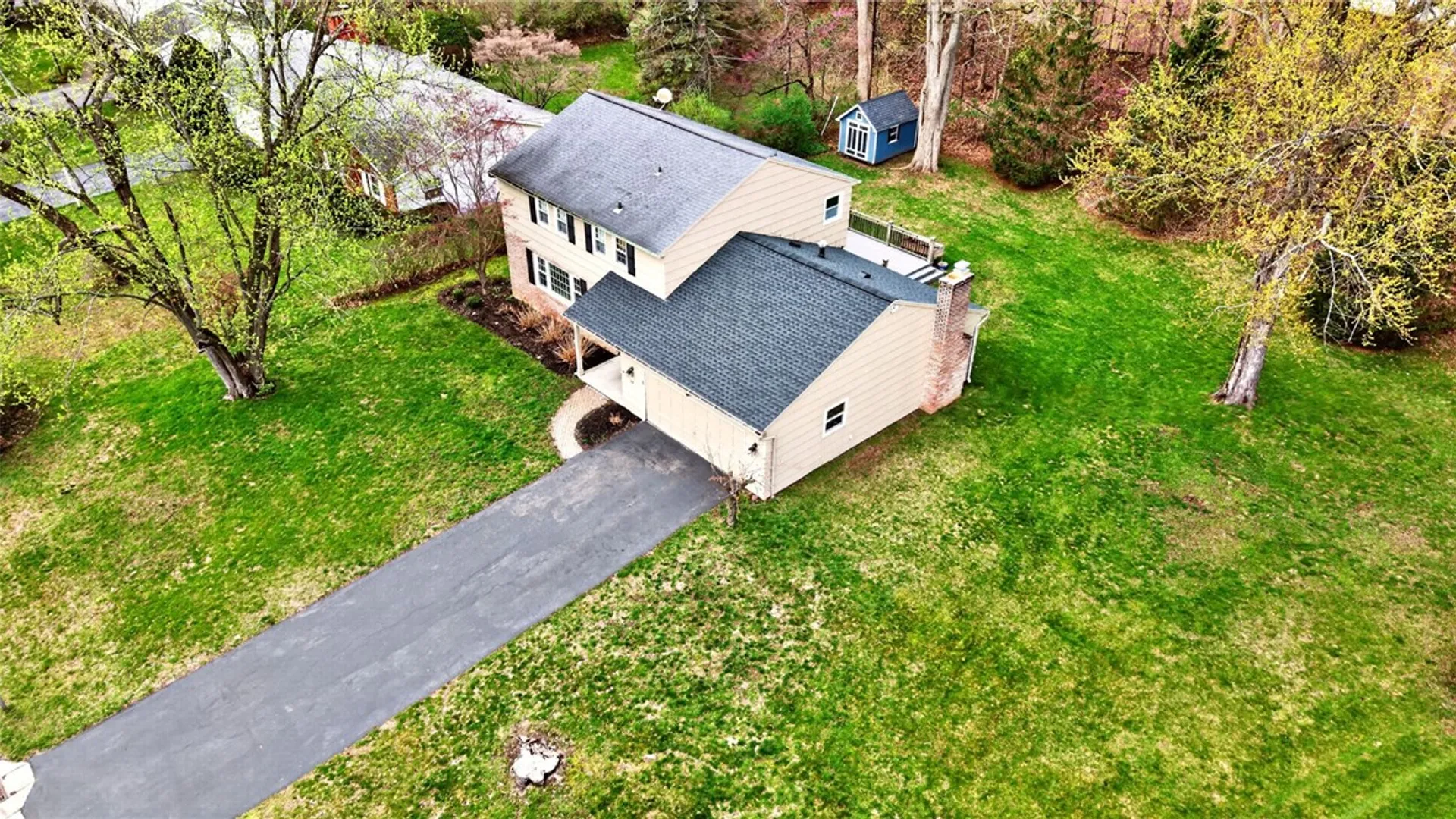 Property at 19 Bretton Woods Drive, Pittsford, NY 14618 39
