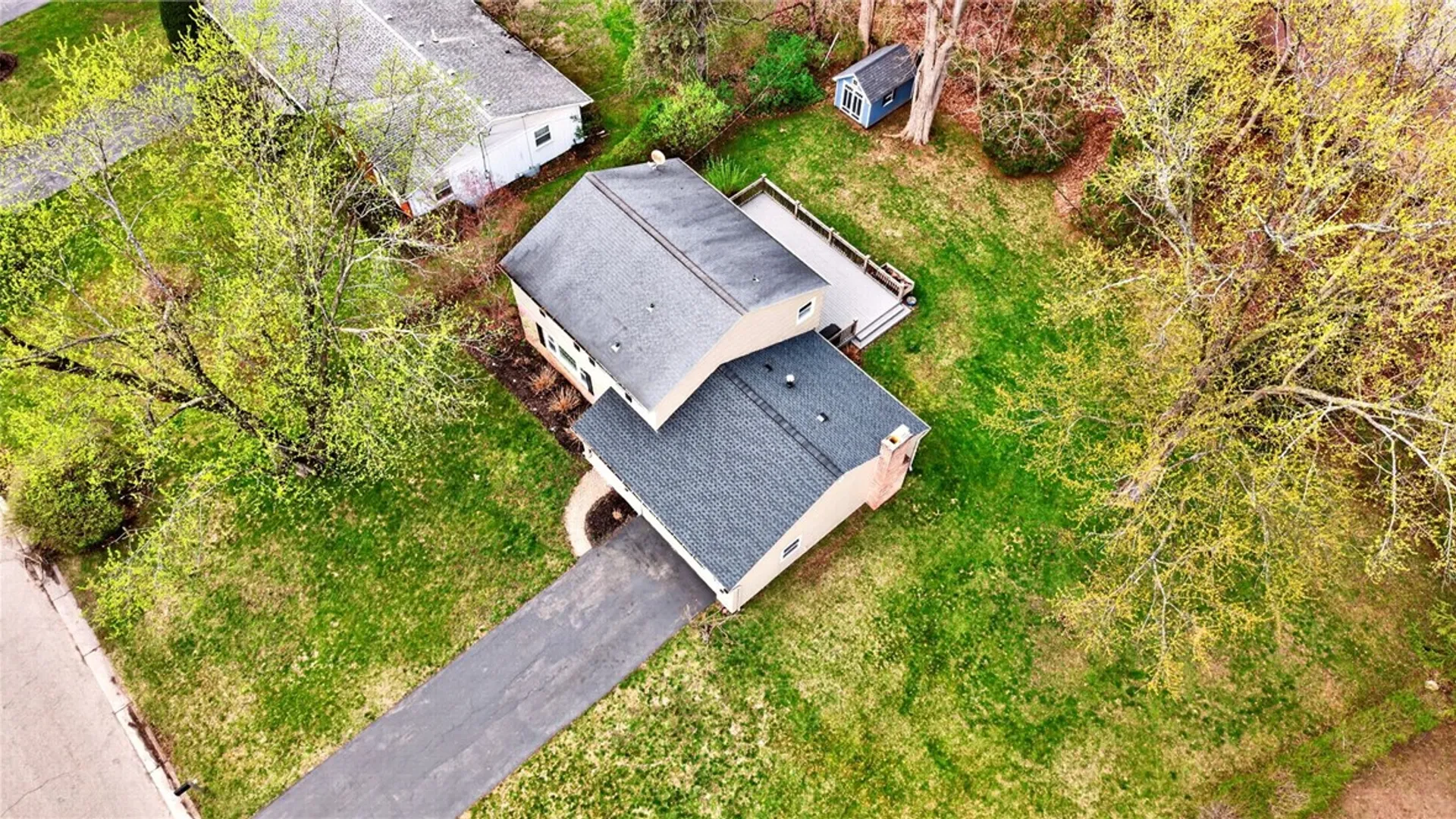 Property at 19 Bretton Woods Drive, Pittsford, NY 14618 41