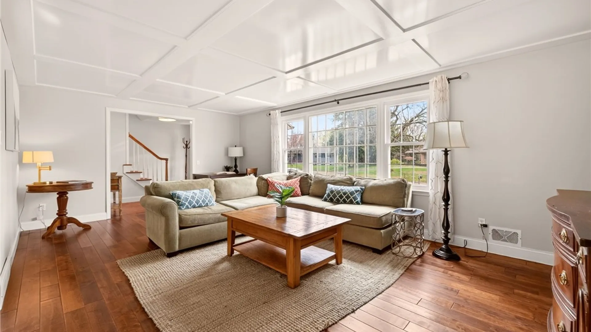 Property at 19 Bretton Woods Drive, Pittsford, NY 14618 9