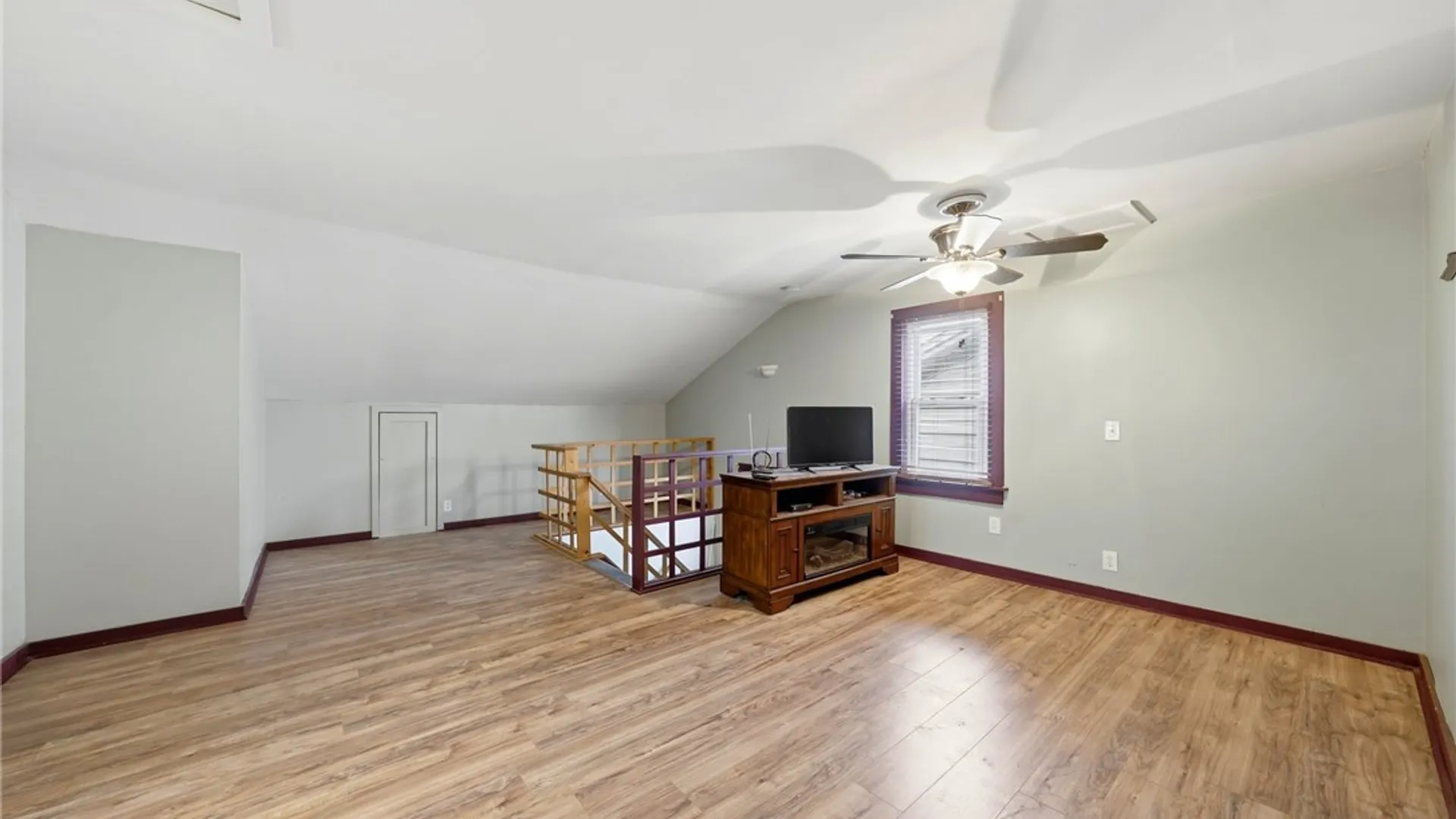 Property at 121 Fordham Drive, Buffalo, NY 14216 33