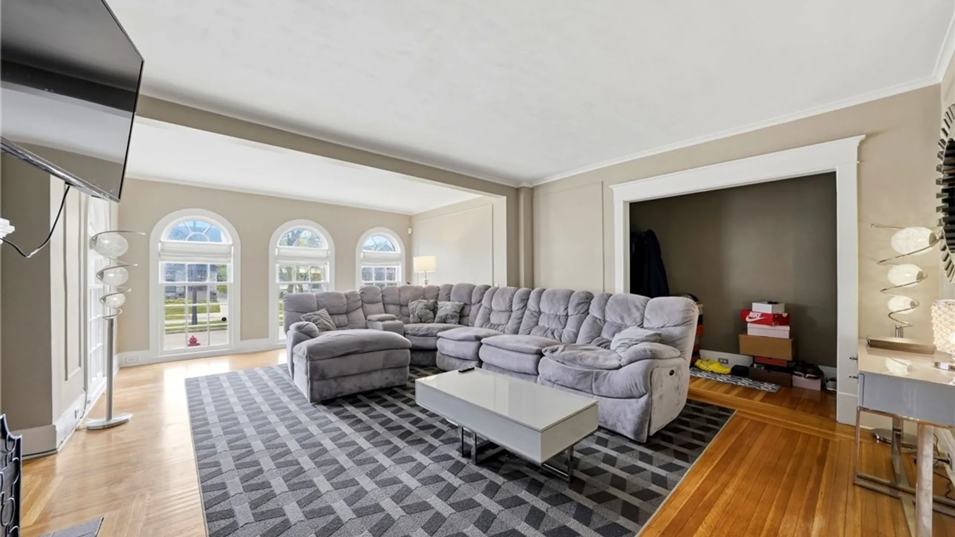 Property at 121 Fordham Drive, Buffalo, NY 14216 4