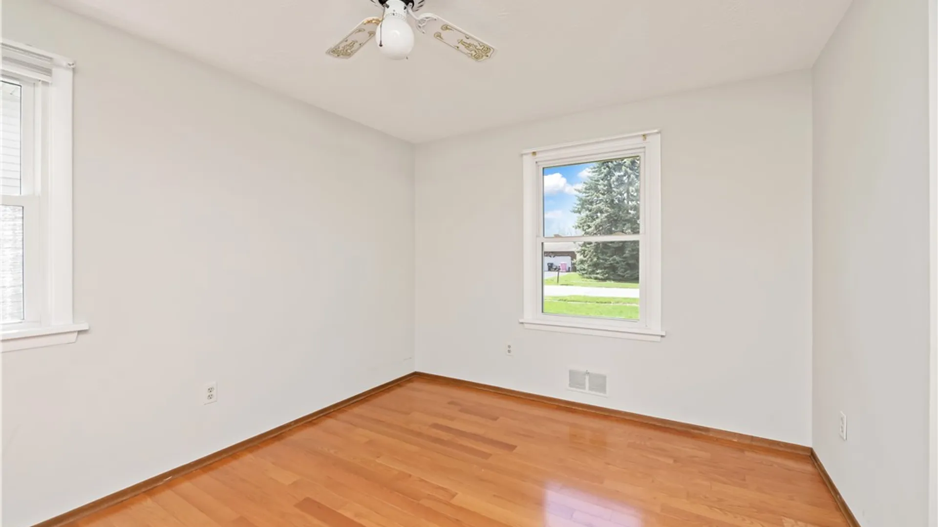 Property at 87 Bru Mar Drive, Gates, NY 14606 16