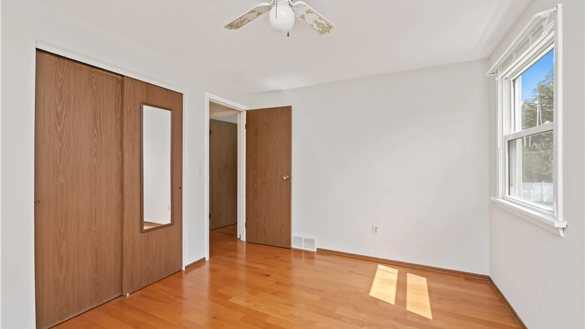 Property at 87 Bru Mar Drive, Gates, NY 14606 18