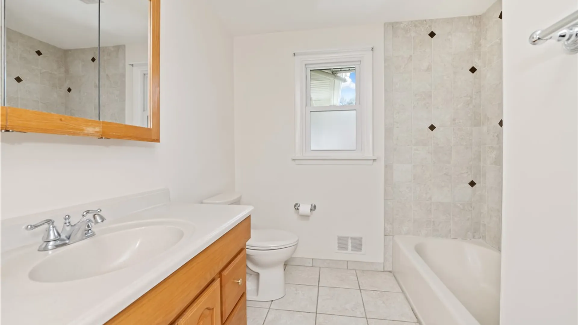 Property at 87 Bru Mar Drive, Gates, NY 14606 22