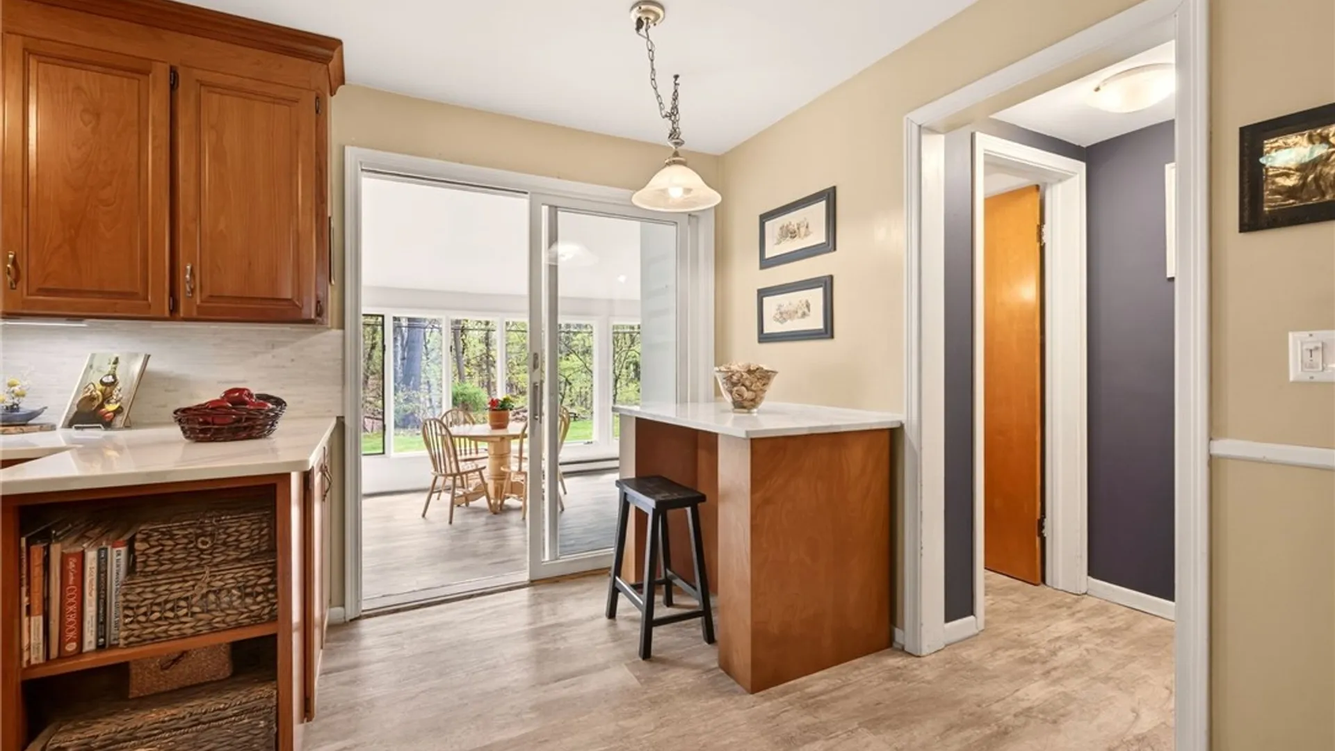 Property at 25 Circle Court, Irondequoit, NY 14617 14