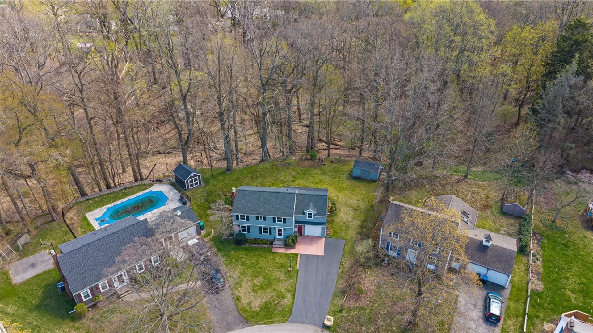 Property at 25 Circle Court, Irondequoit, NY 14617 3