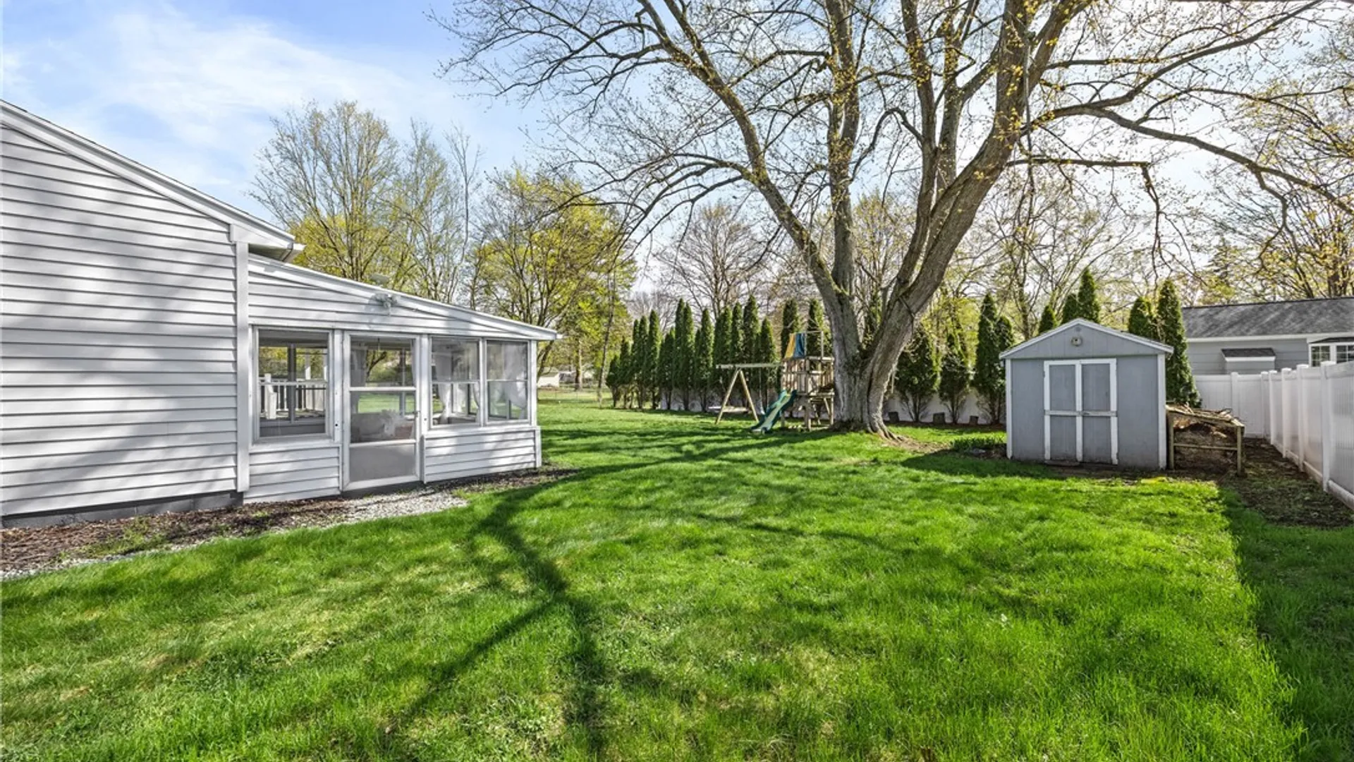 Property at 569 Marsh Road, Pittsford, NY 14534 23