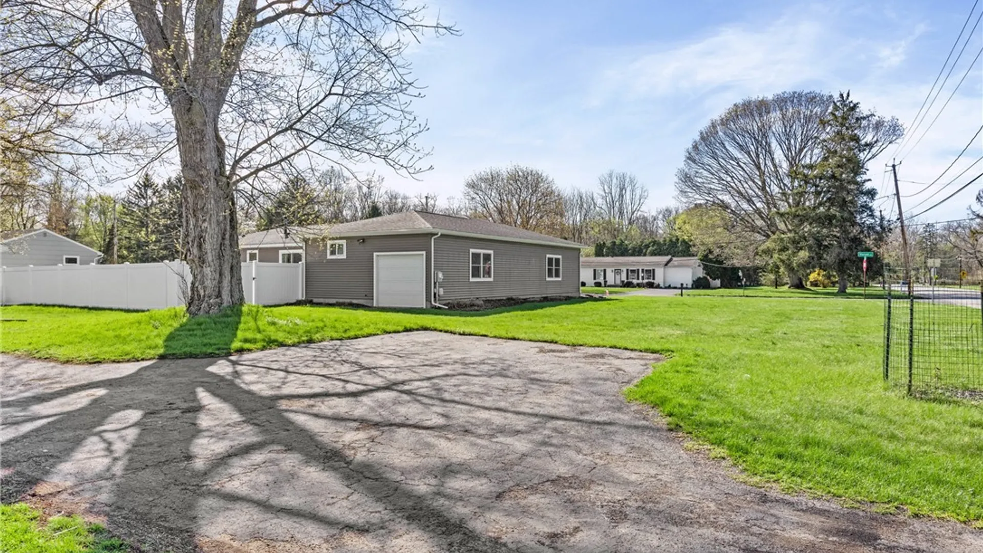 Property at 569 Marsh Road, Pittsford, NY 14534 27