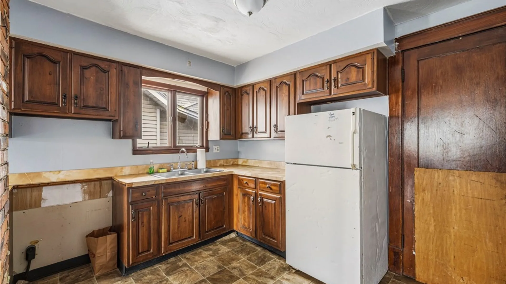 Property at 2000 La Salle Avenue, Niagara Falls, NY 14301 27