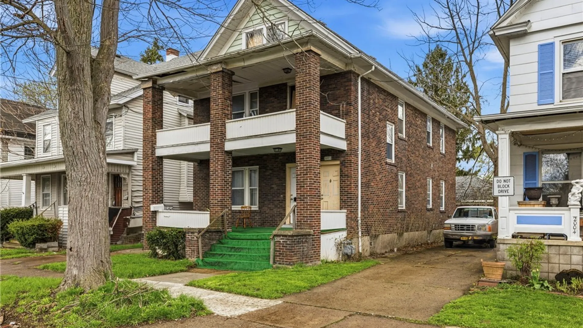 Property at 2000 La Salle Avenue, Niagara Falls, NY 14301 3