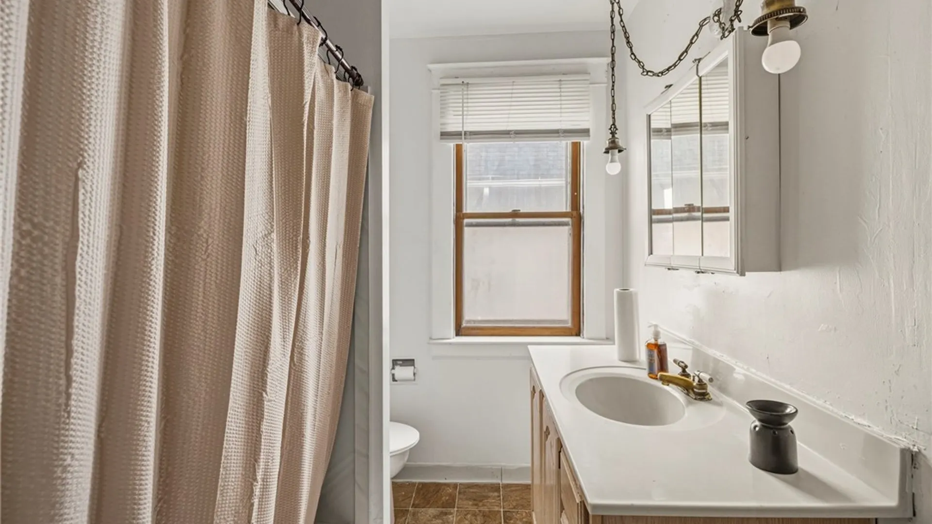 Property at 2000 La Salle Avenue, Niagara Falls, NY 14301 30