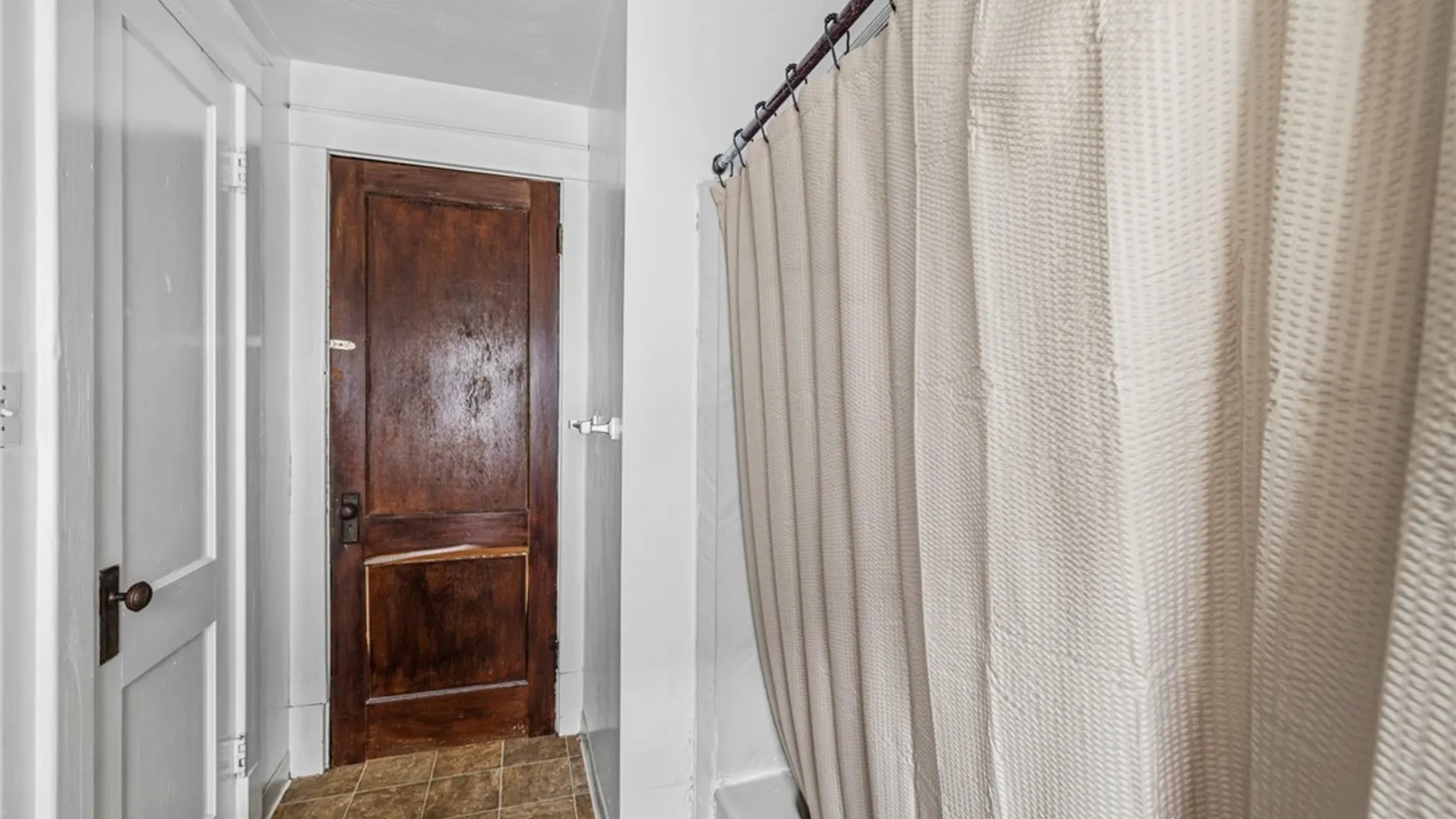 Property at 2000 La Salle Avenue, Niagara Falls, NY 14301 31