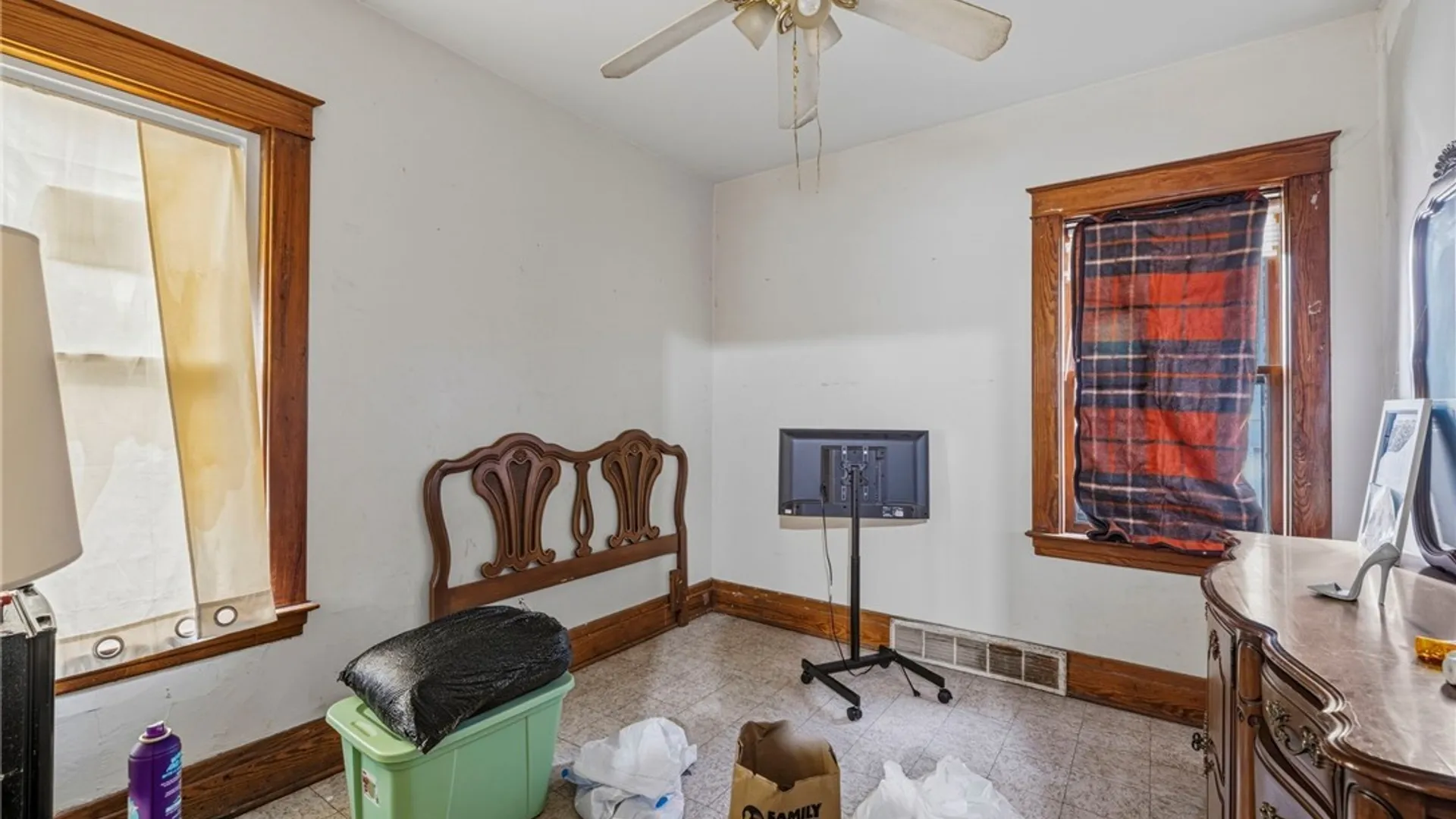 Property at 2000 La Salle Avenue, Niagara Falls, NY 14301 9