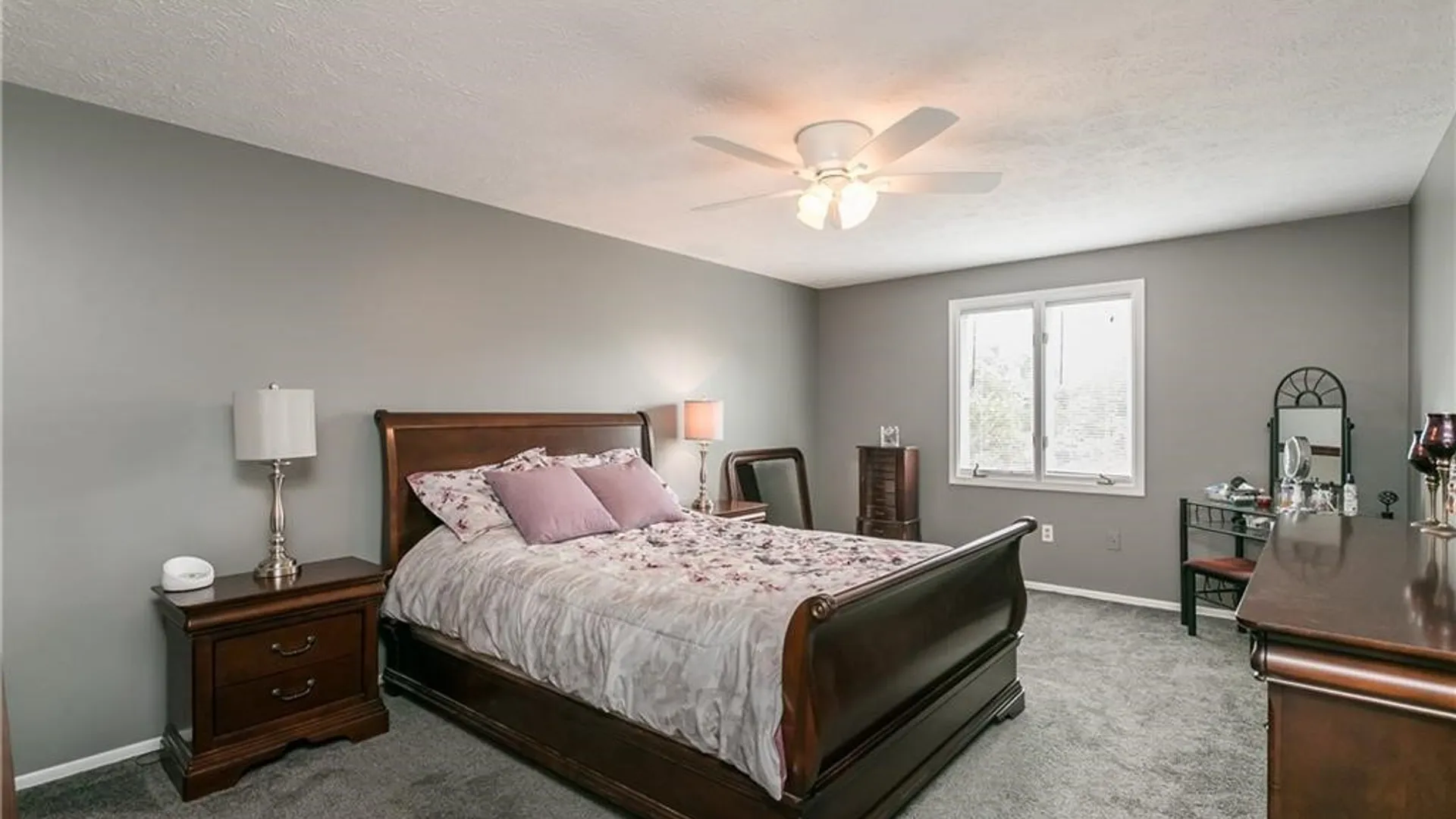 Property at 251 Beaconview Court, Irondequoit, NY 14617 15