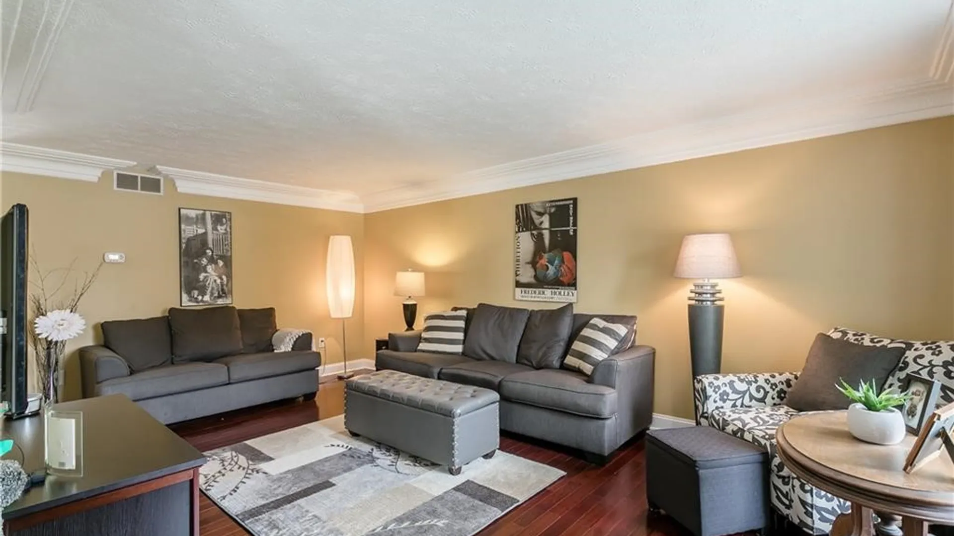 Property at 251 Beaconview Court, Irondequoit, NY 14617 6