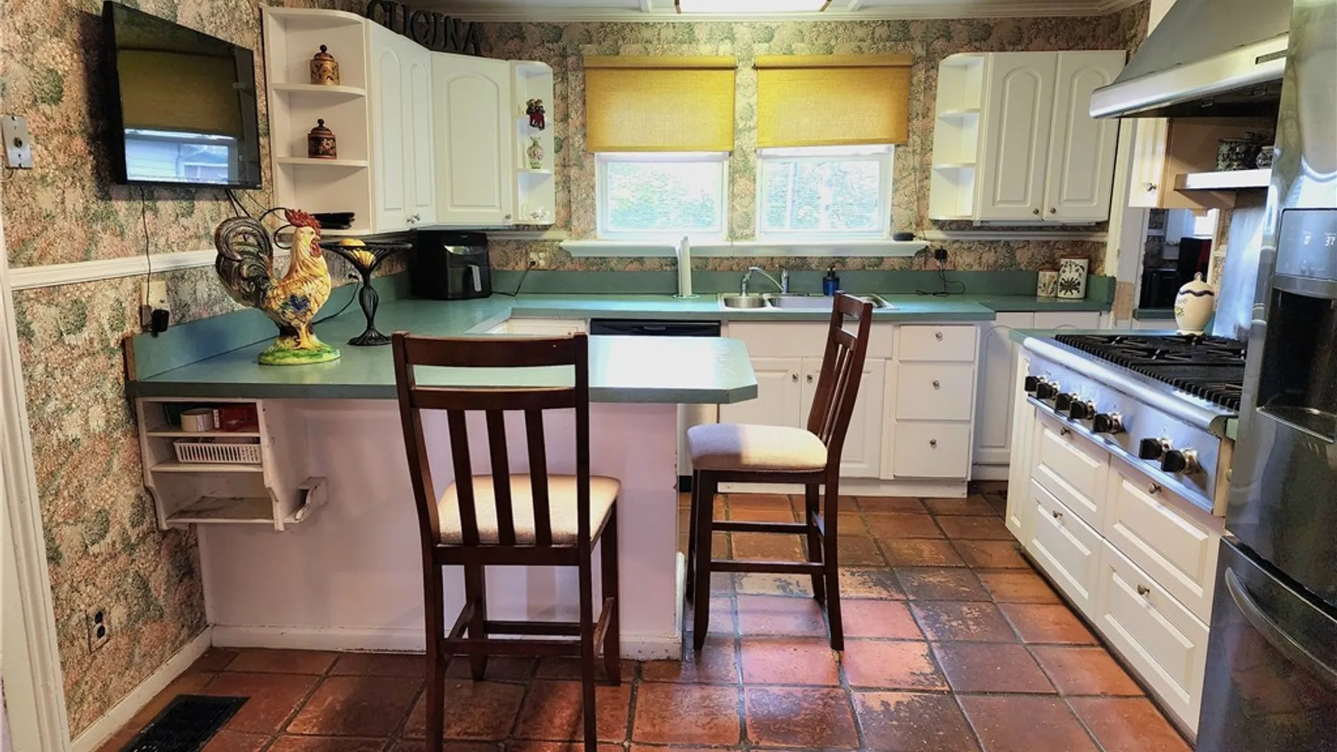 Property at 135 Cayuga Street, Oswego, NY 13126 8