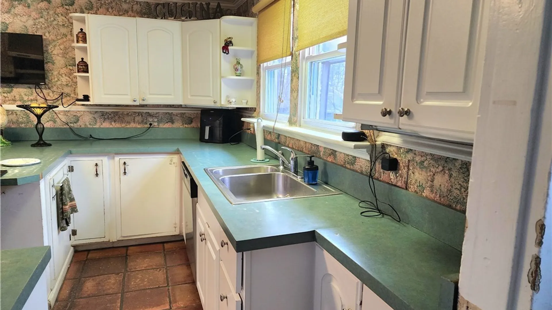 Property at 135 Cayuga Street, Oswego, NY 13126 9