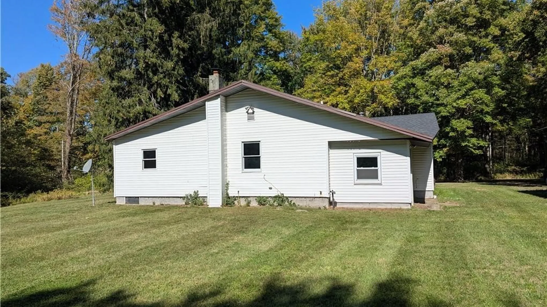 Property at 123 Knapp Road, Constantia, NY 13044 3