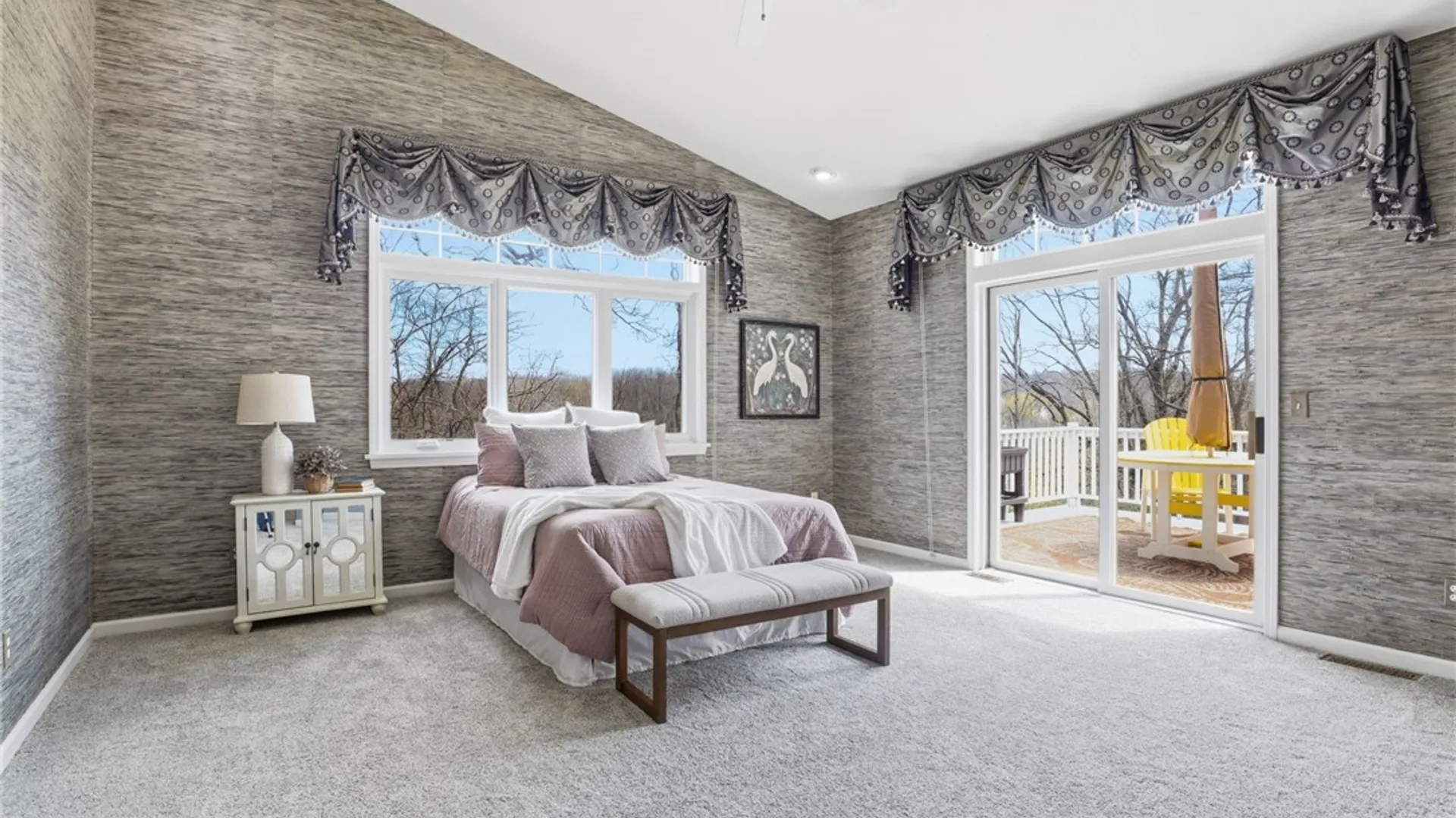 Property at 28 Bristol View Drive, Perinton, NY 14450 15