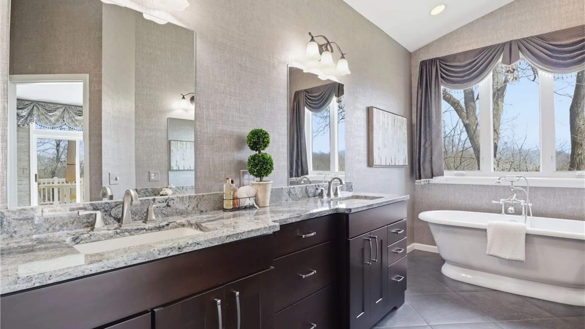 Property at 28 Bristol View Drive, Perinton, NY 14450 17