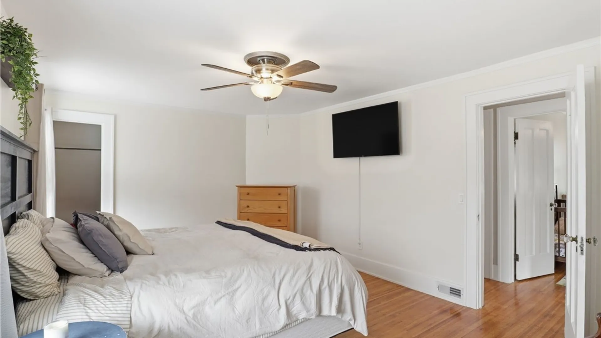 Property at 242 Titus Avenue, Irondequoit, NY 14617 14