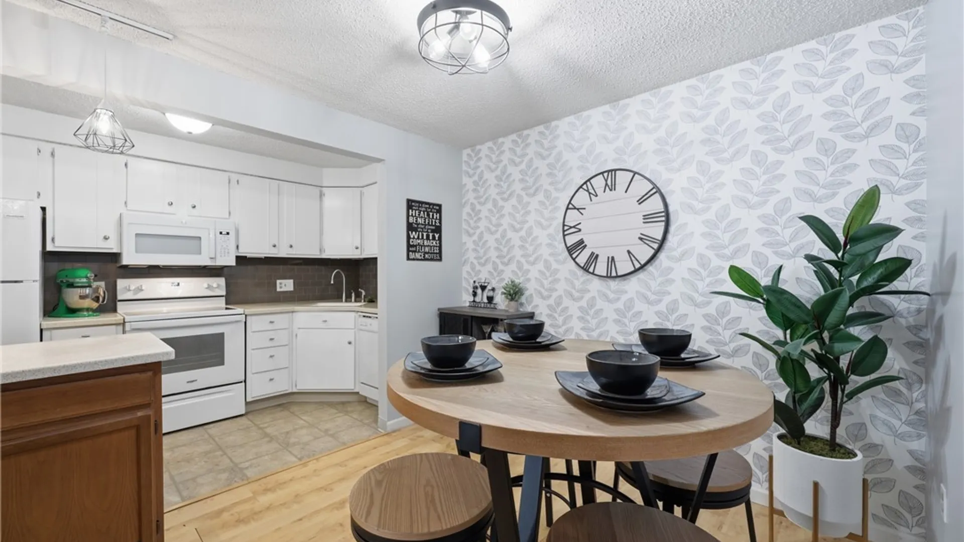 Property at 130 Foxberry Drive, Amherst, NY 14068 12