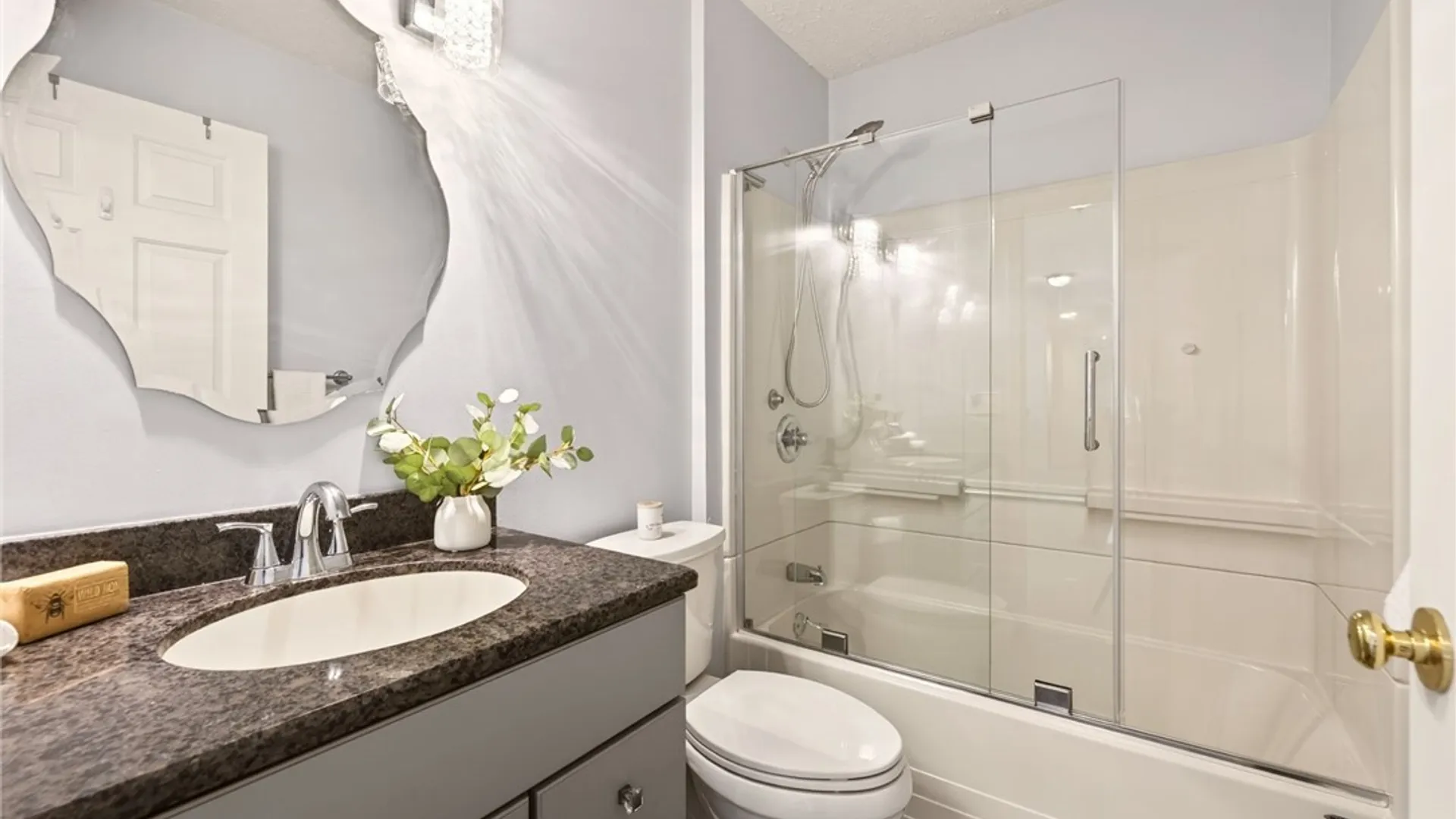 Property at 22 Stanford Way, Perinton, NY 14450 27