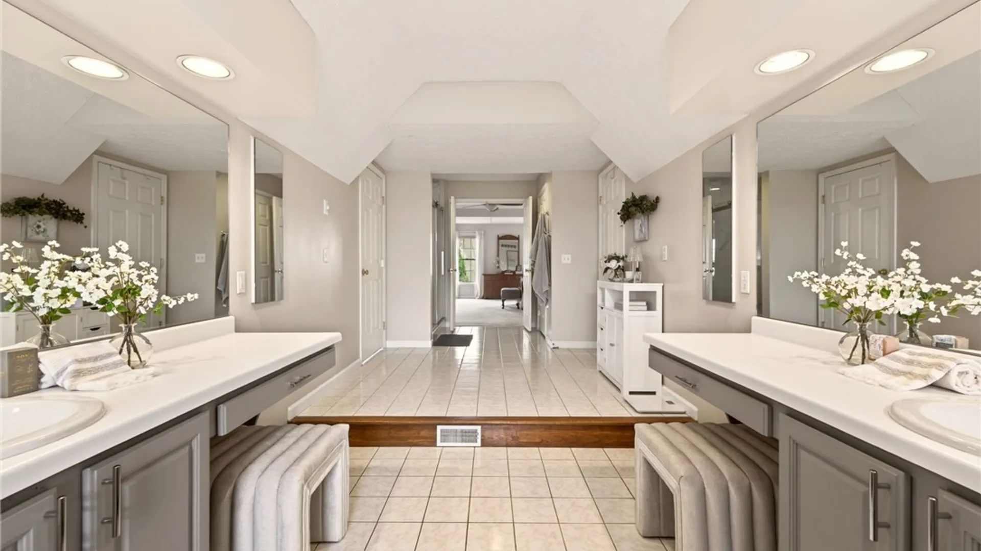 Property at 22 Stanford Way, Perinton, NY 14450 38