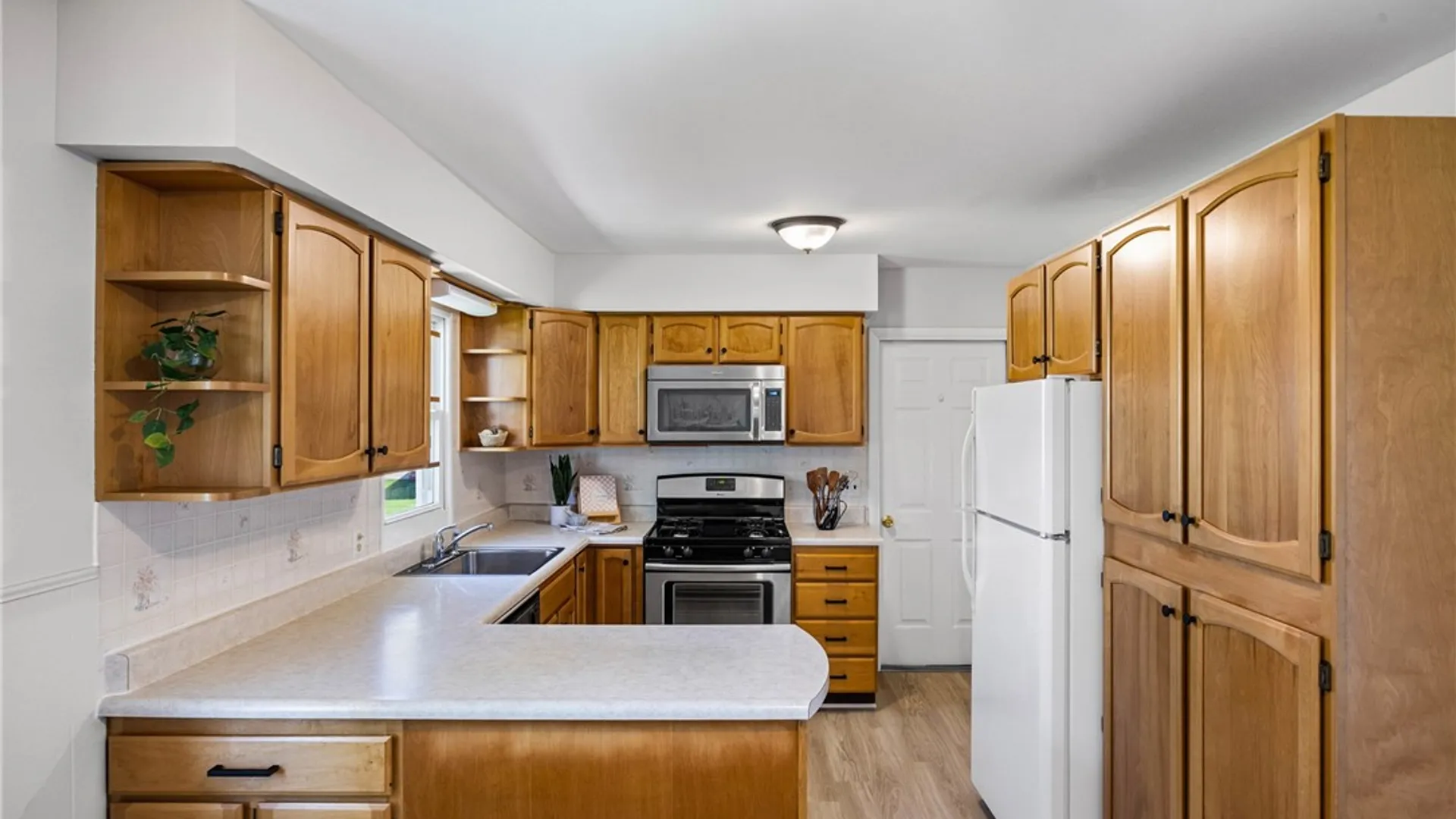 Property at 21 Andony Lane, Chili, NY 14624 15