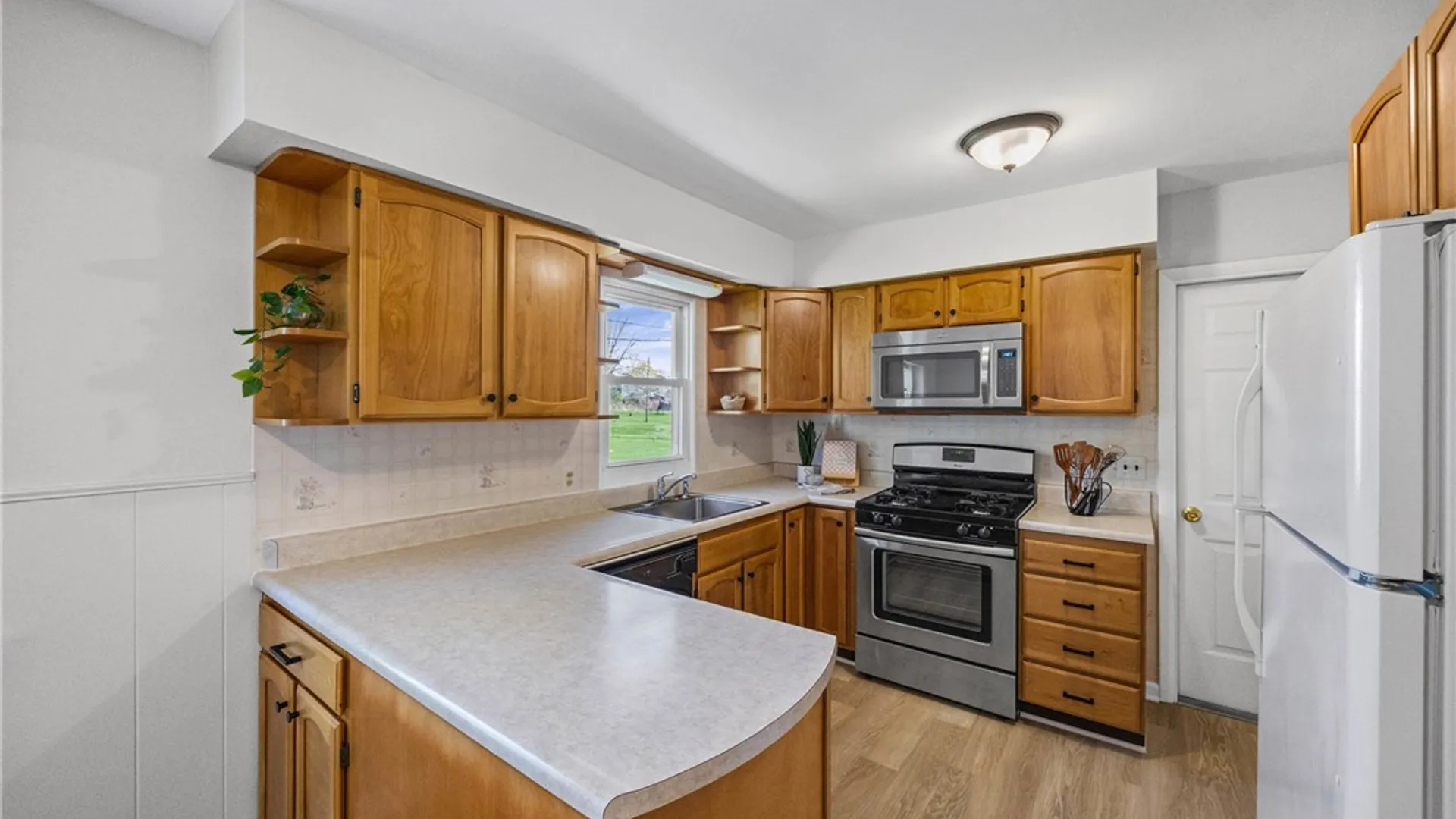 Property at 21 Andony Lane, Chili, NY 14624 17