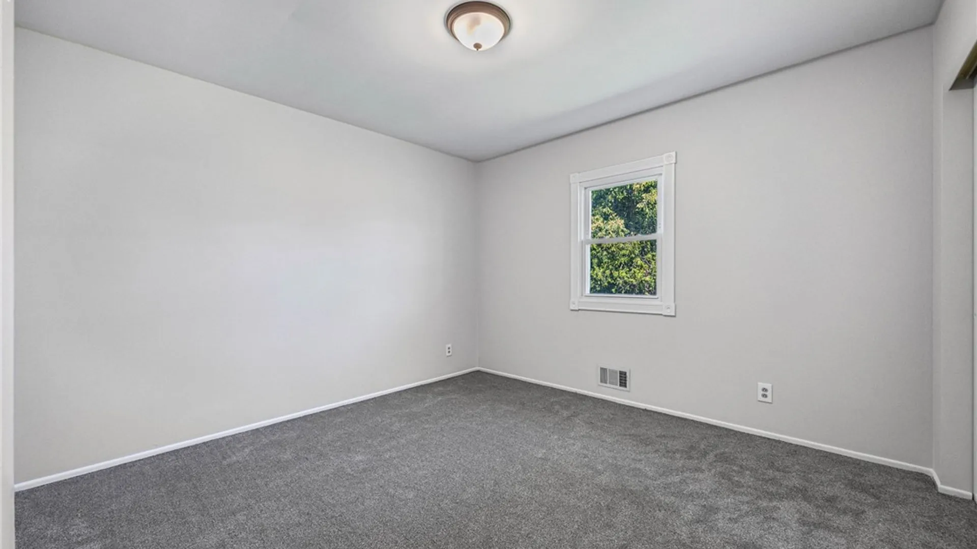 Property at 21 Andony Lane, Chili, NY 14624 30