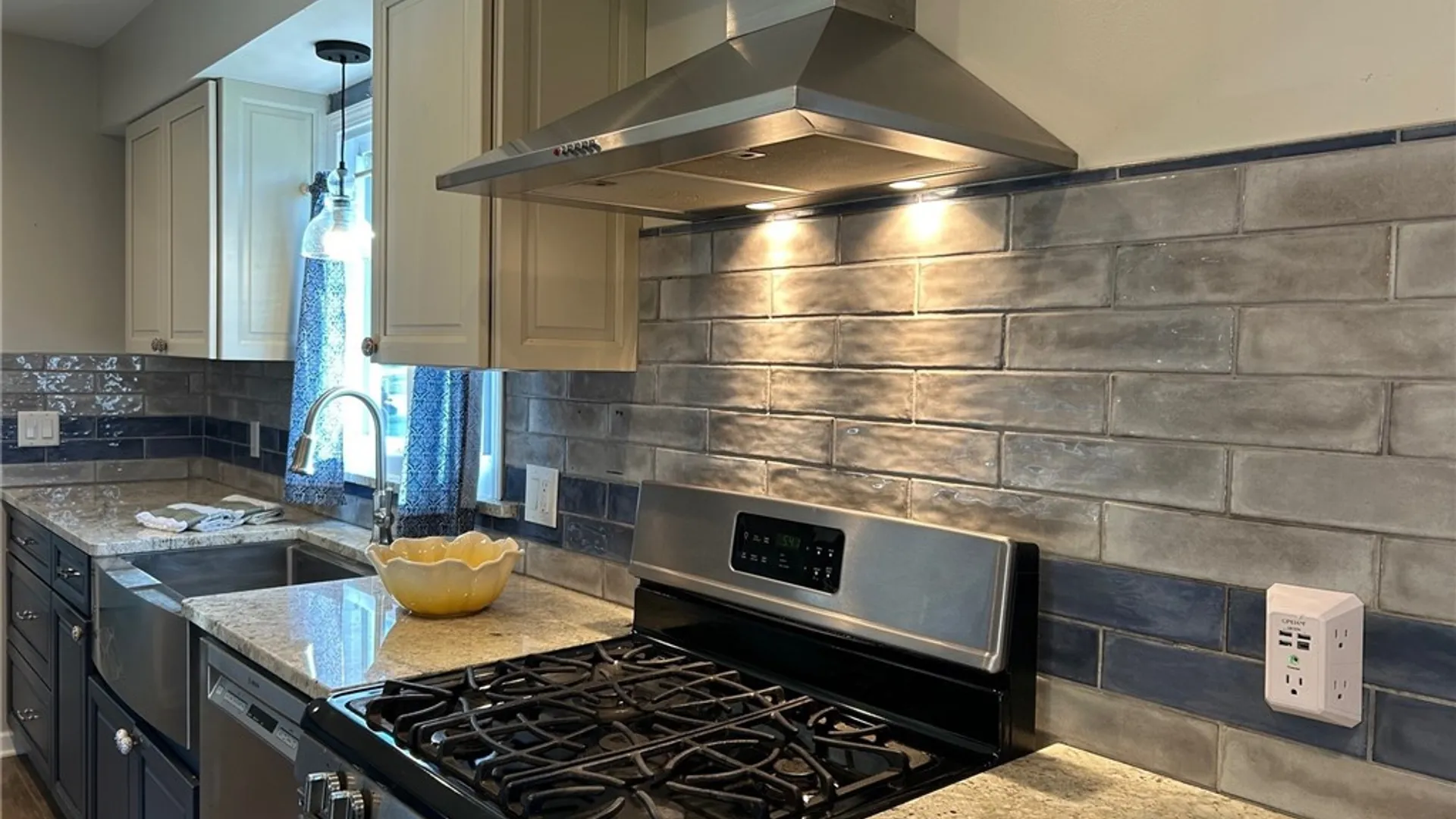 Property at 581 Bending Bough Drive, Webster, NY 14580 6