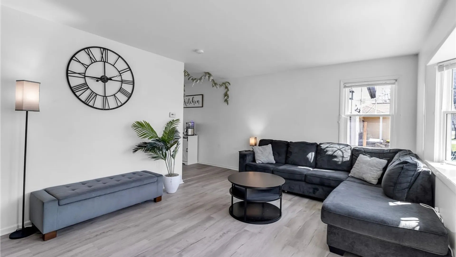 Property at 491 Pleasant Ave, Hamburg, NY 14075 14