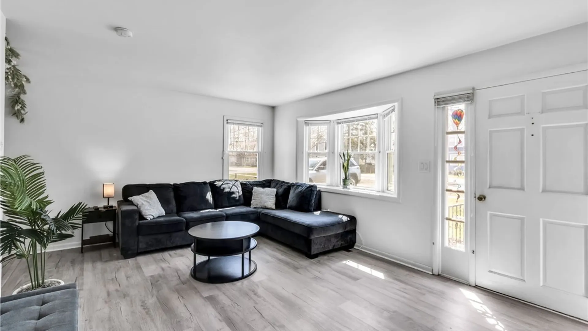 Property at 491 Pleasant Ave, Hamburg, NY 14075 15