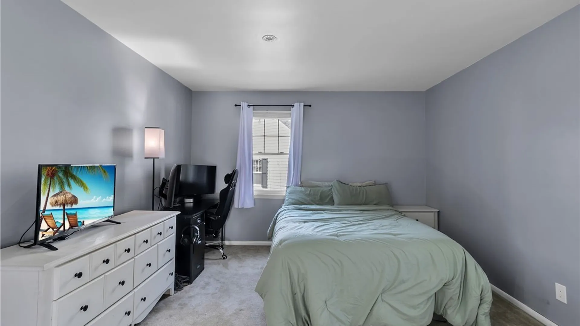 Property at 491 Pleasant Ave, Hamburg, NY 14075 21