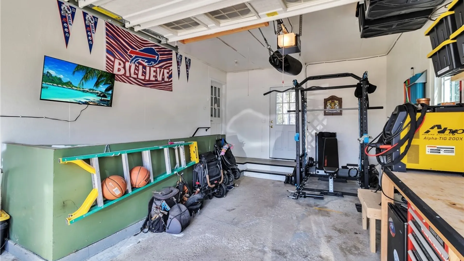 Property at 491 Pleasant Ave, Hamburg, NY 14075 23