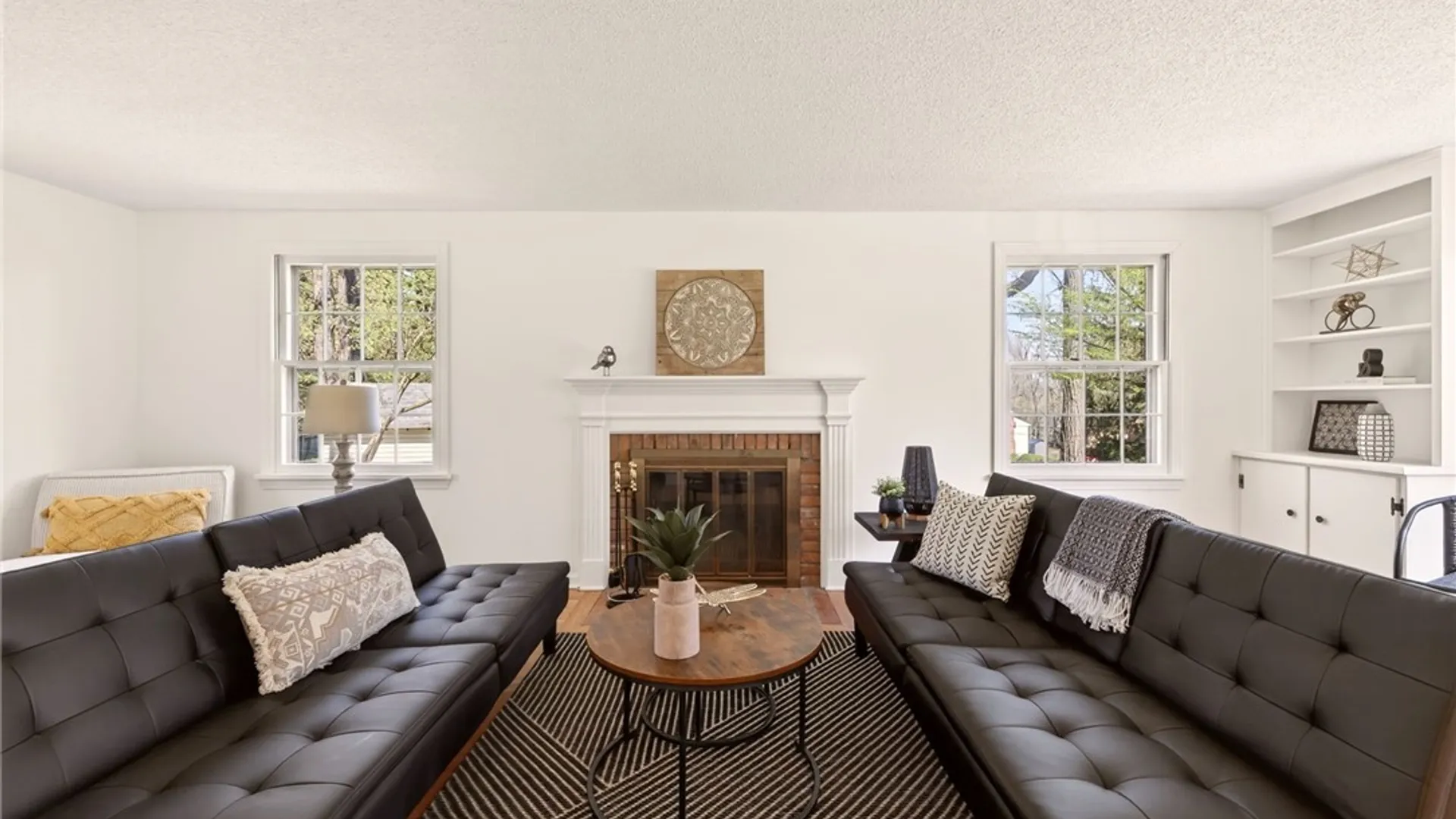 Property at 19 Laureldale Drive, Pittsford, NY 14534 12