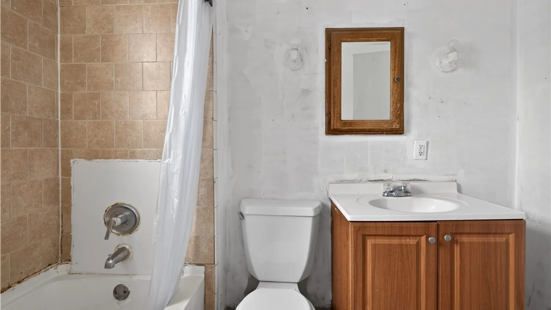 Property at 1205 Geddes Street, Syracuse, NY 13204 32